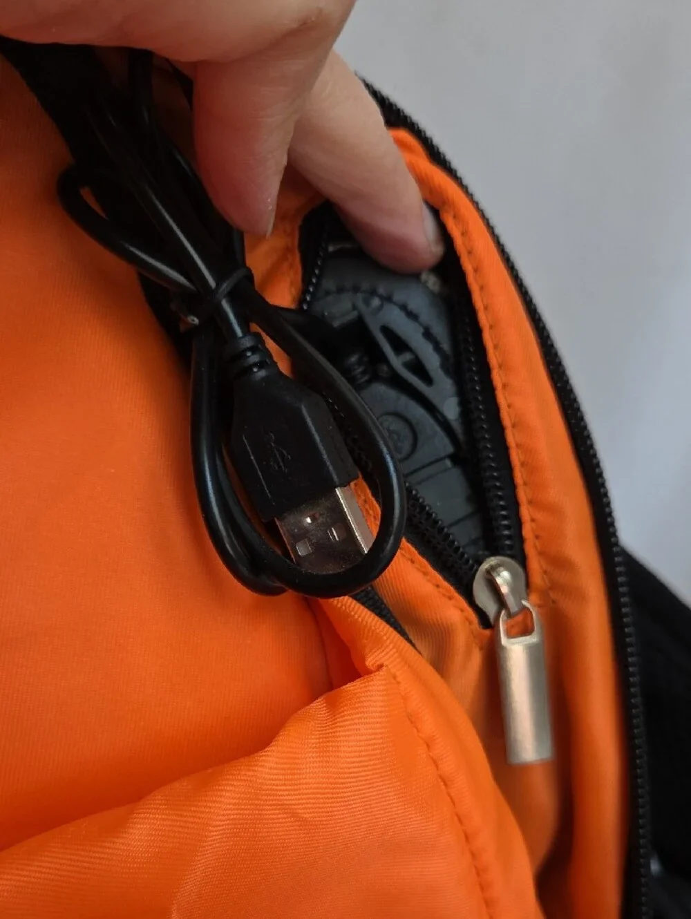 Black Men's Backpack - Minimal Urban Carry